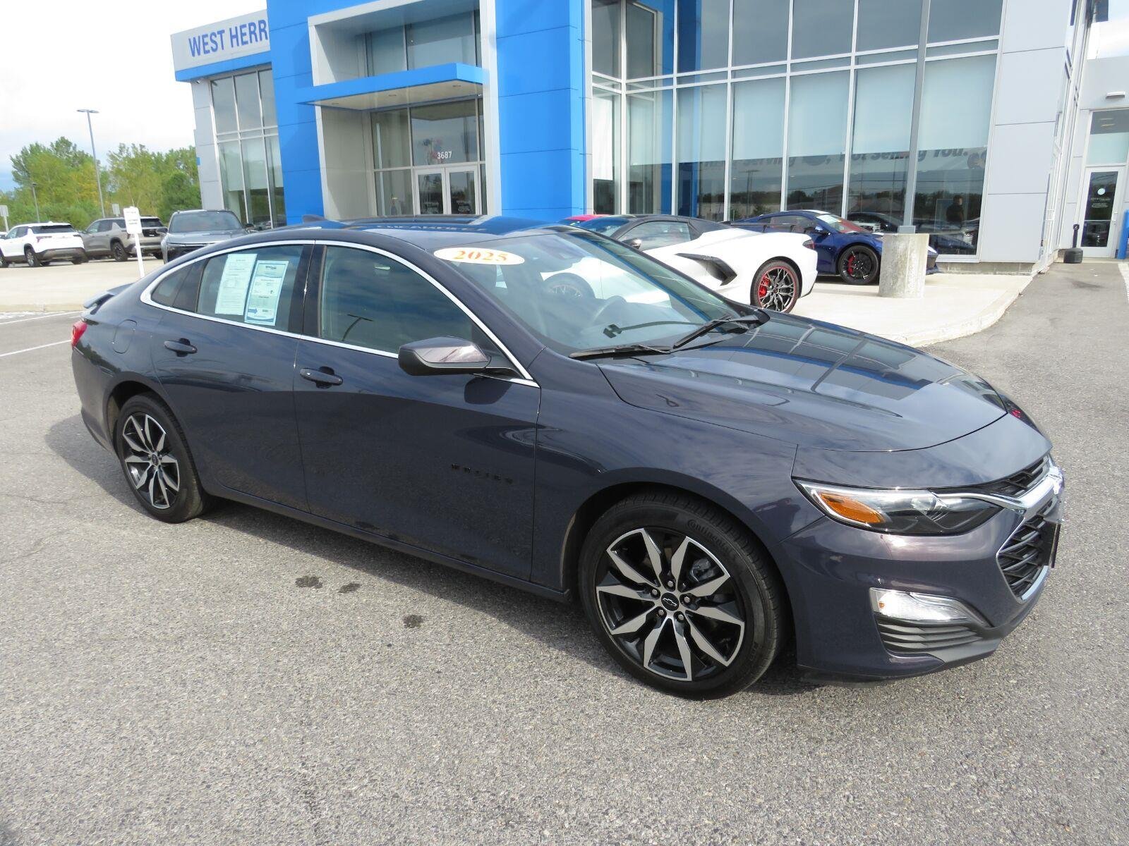Used 2025 Night Shade Metallic Chevrolet RS image 3