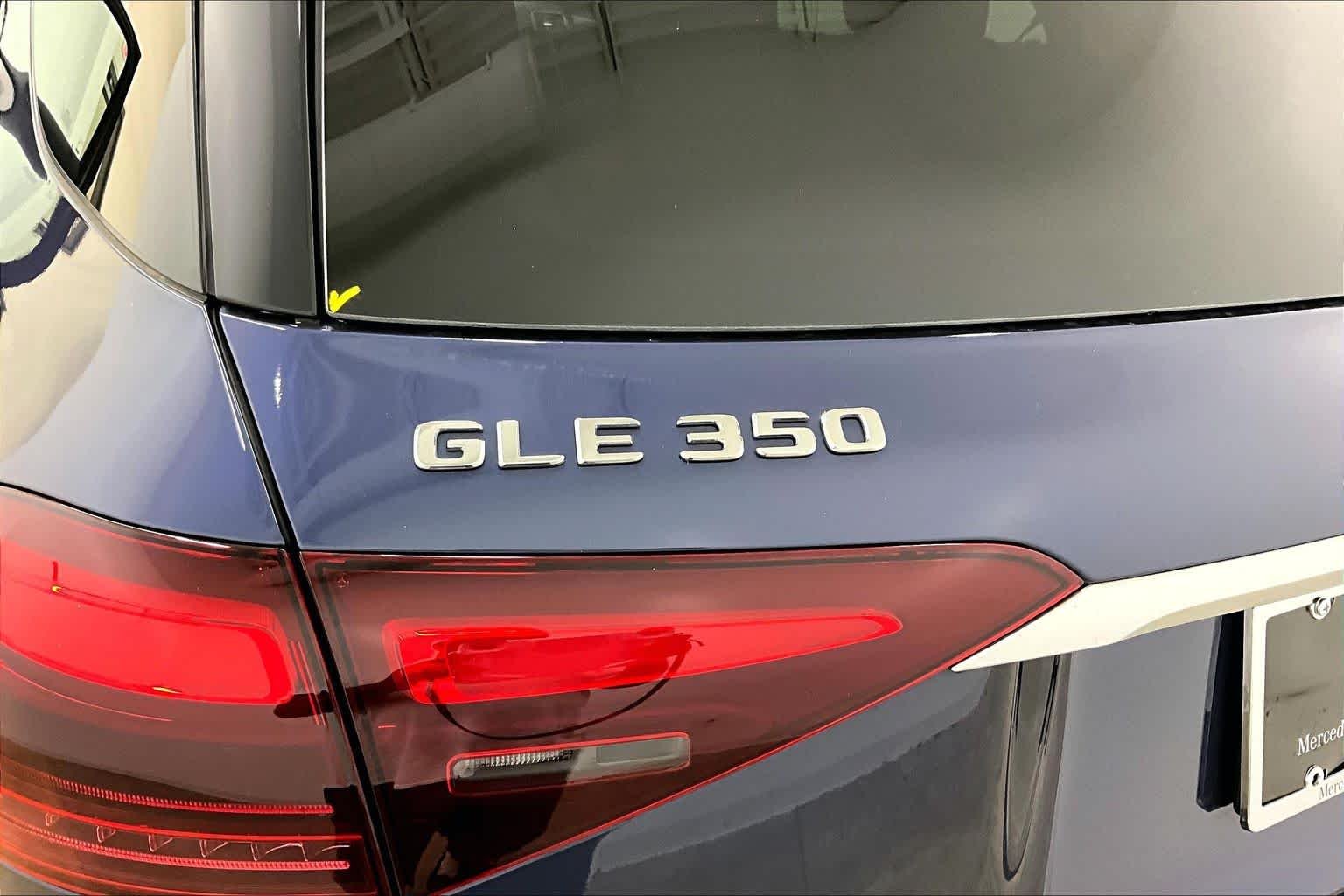 Certified Used 2025 Twilight Blue Metallic Mercedes-Benz GLE 350 image 31