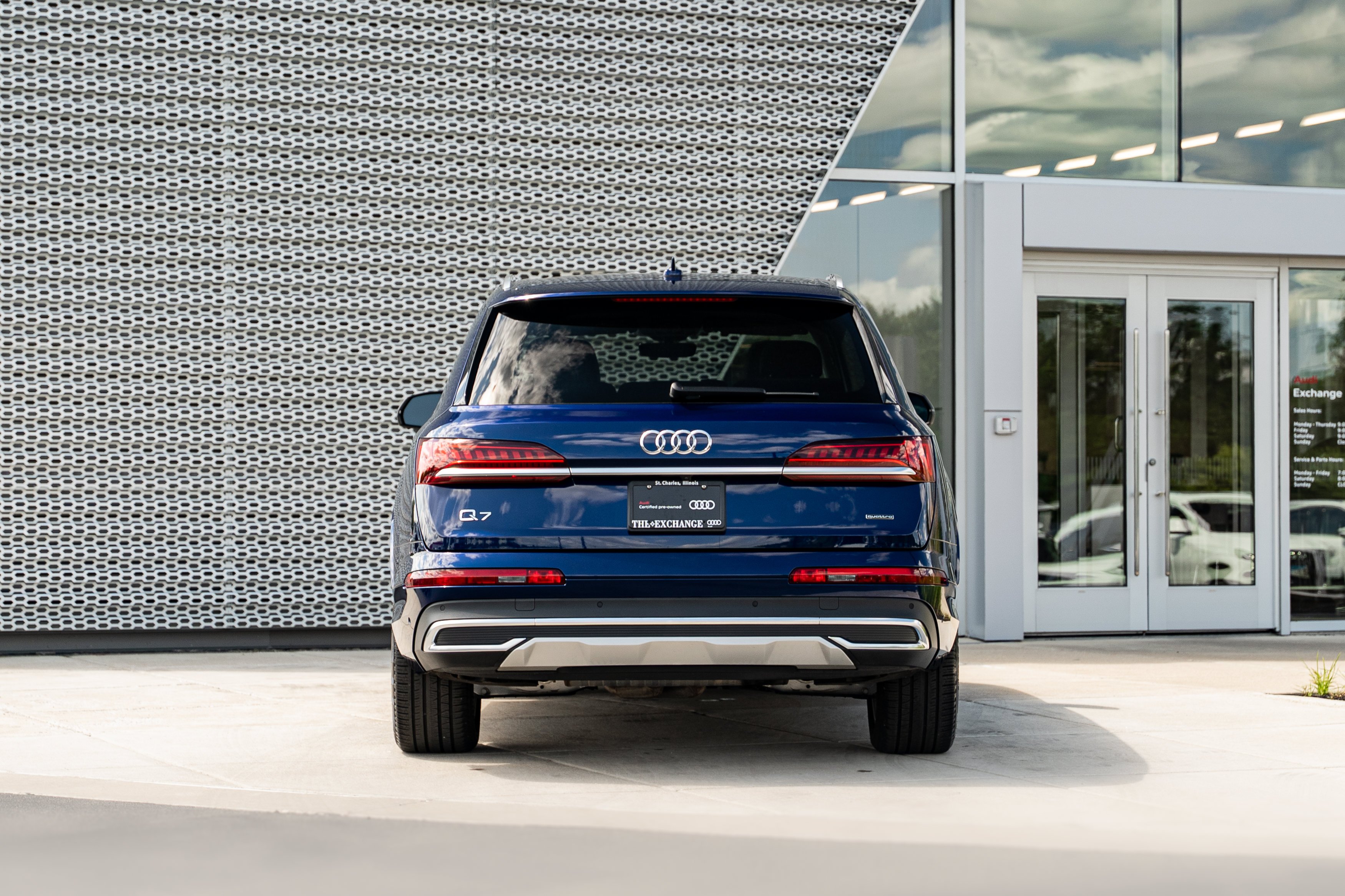 Certified Used 2022 Navarra Blue Metallic Audi Premium Plus image 28