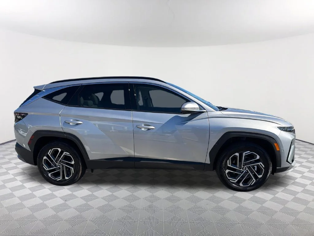 Used 2026 Silver Hyundai Limited image 4