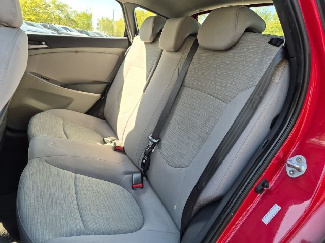 2017 Hyundai Accent SE - Photo 20