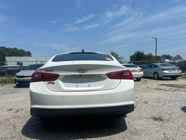 Used 2024 White Chevrolet LS image 4