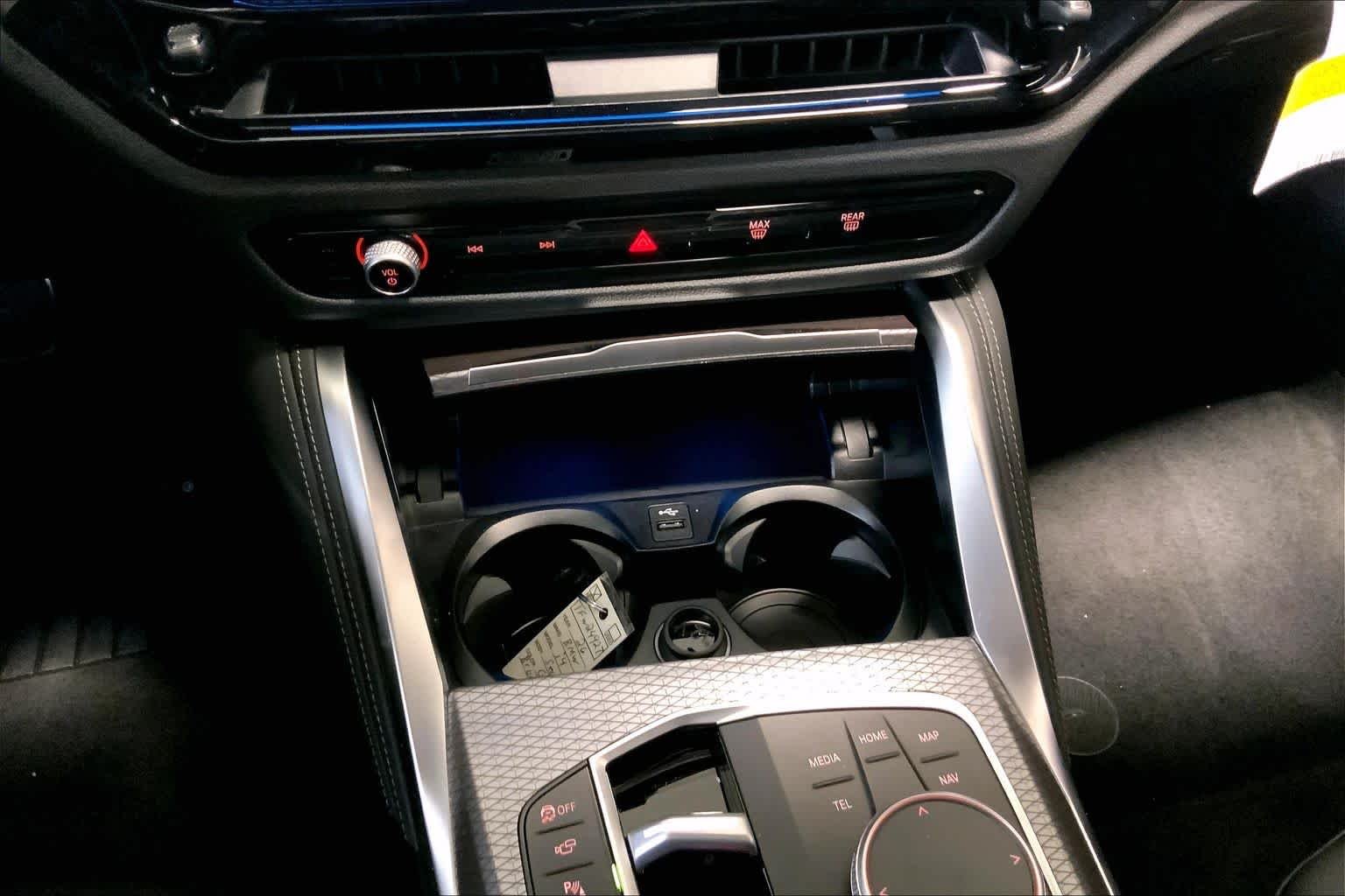 New 2026 Brooklyn Grey Metallic BMW xDrive40 image 20