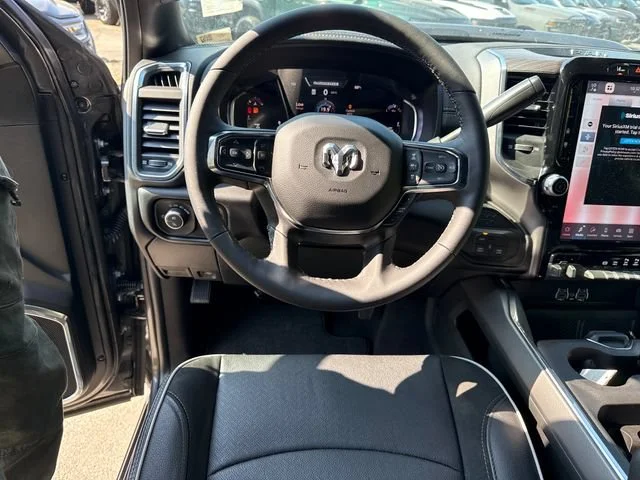 2026 RAM 2500 Laramie - Photo 17