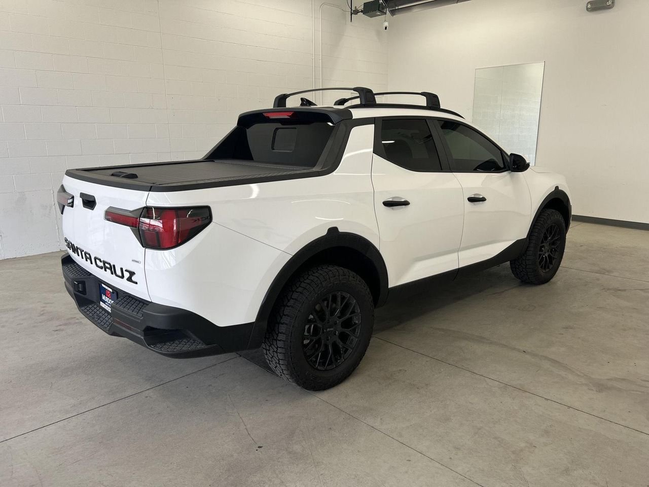 New 2026 Atlas White Hyundai SEL Activity AWD image 4