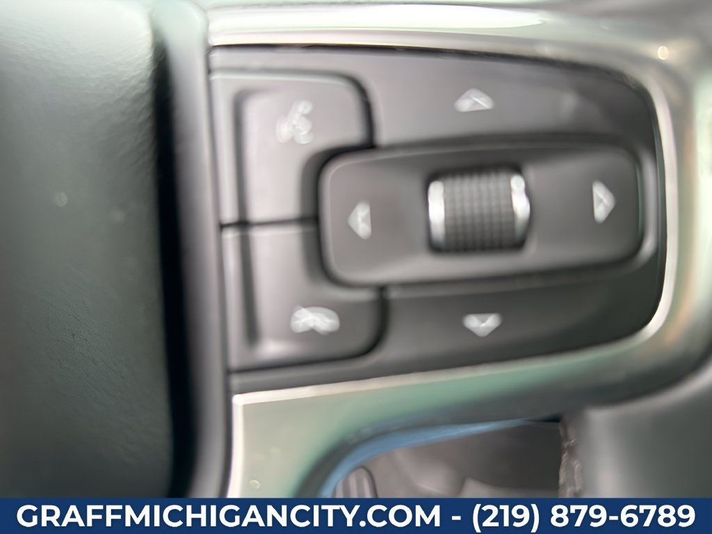 Used 2025 Cypress Gray Chevrolet LT image 23