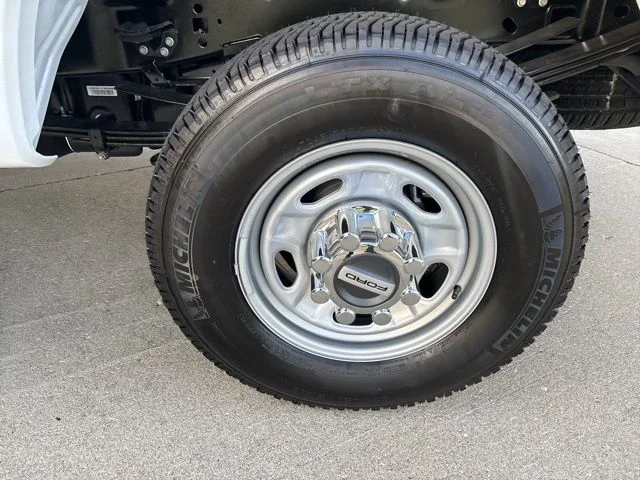 New 2026 Oxford White Ford F-350® XL image 10