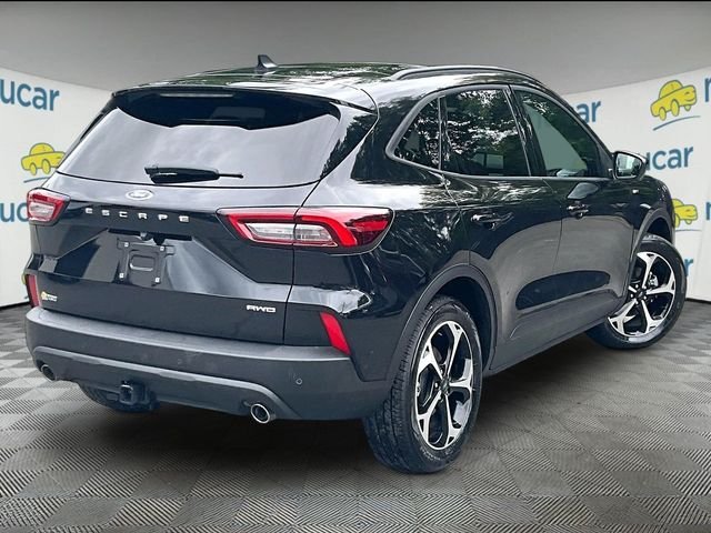 Used 2025 Black Metallic Ford ST-Line Select image 13