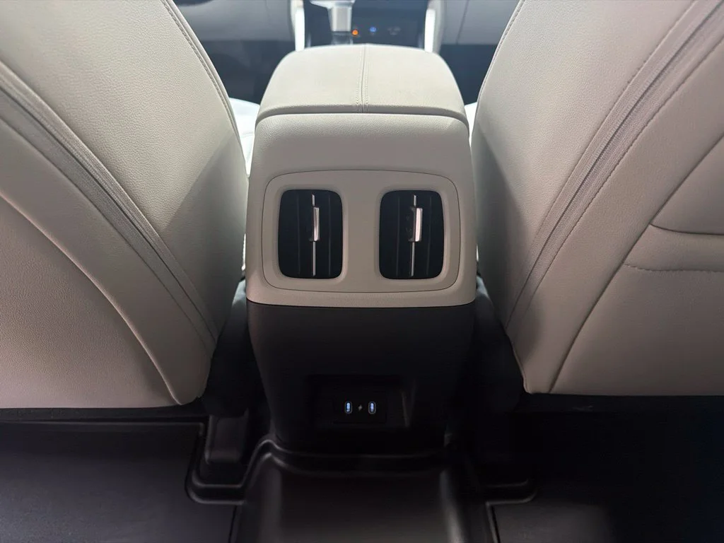 New 2026 Serenity White Pearl Hyundai SEL Plus image 19