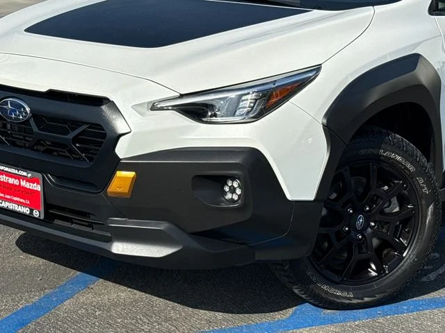 Used 2024 Crystal White Pearl Subaru Wilderness image 7