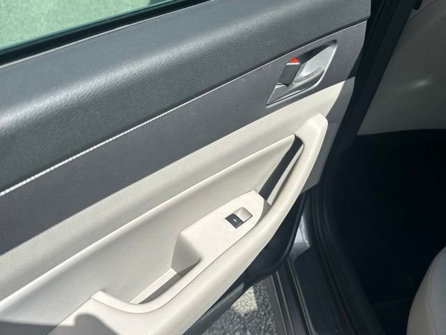 Used 2019 Gray Hyundai SEL image 11