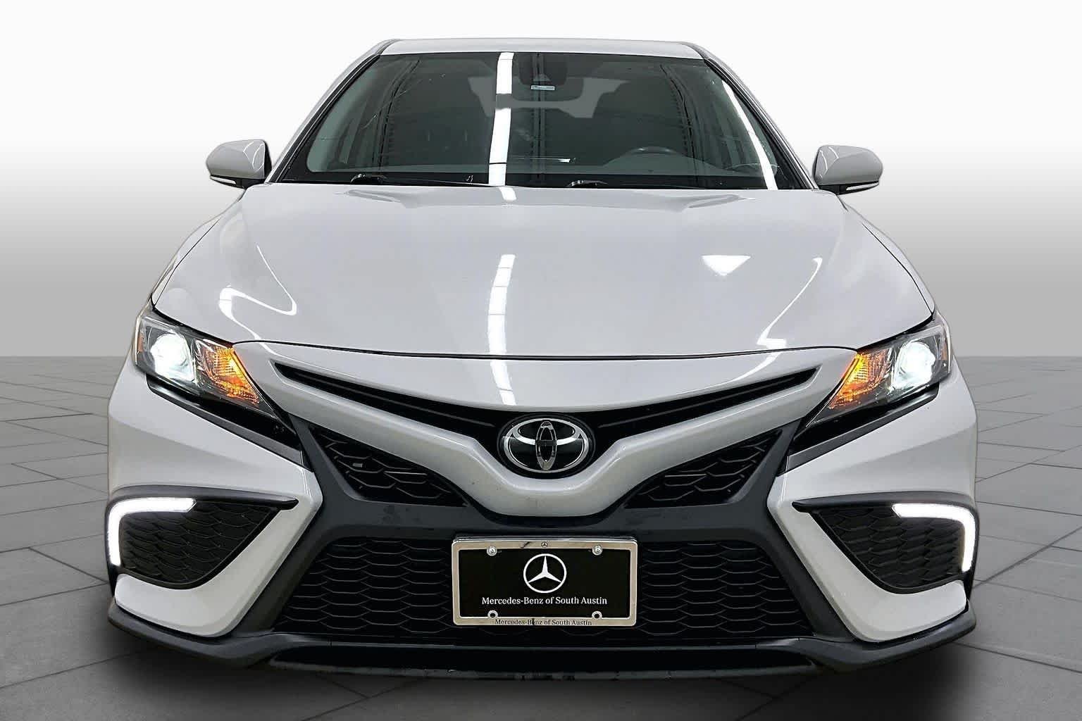 Used 2024 Ice Edge Toyota SE image 3