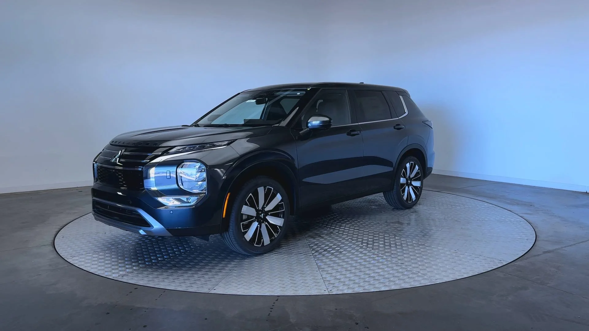 New 2026 Graphite Gray Mitsubishi SE 1.5T S-AWC image 4