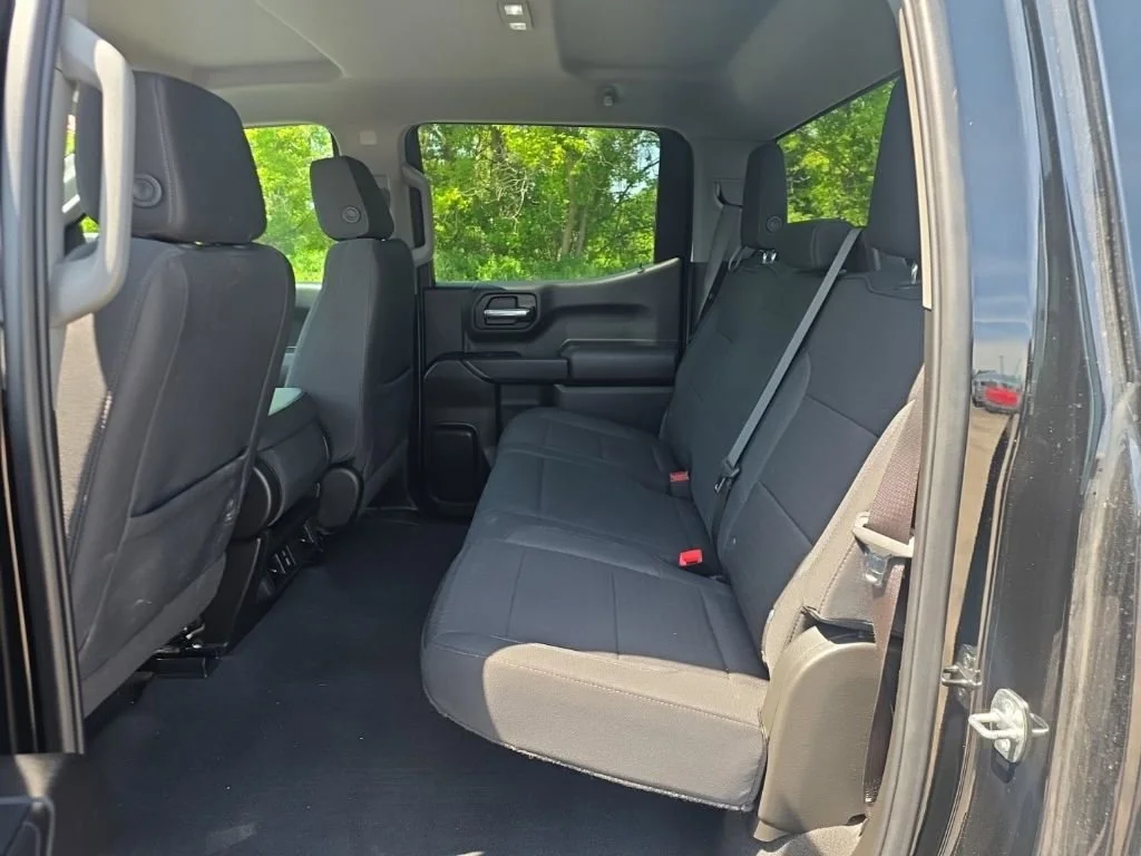 Used 2024 Onyx Black GMC Pro image 28