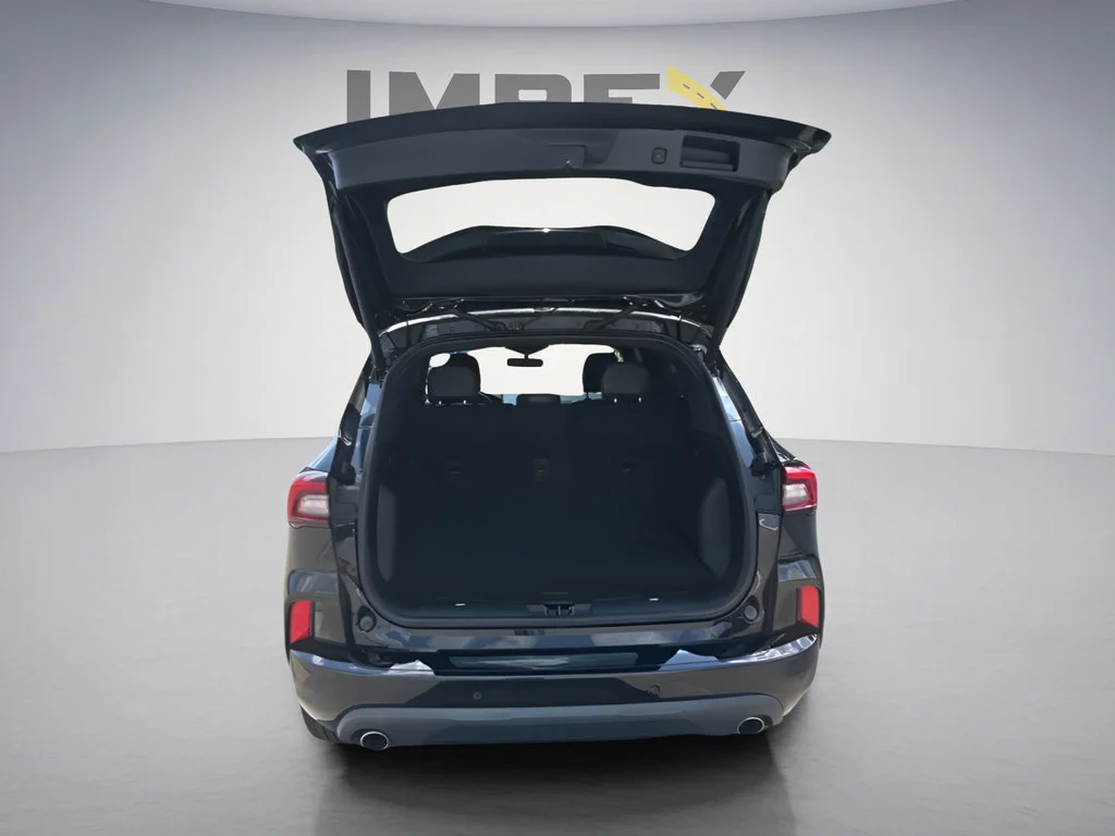 Used 2023  Ford ST-Line image 29