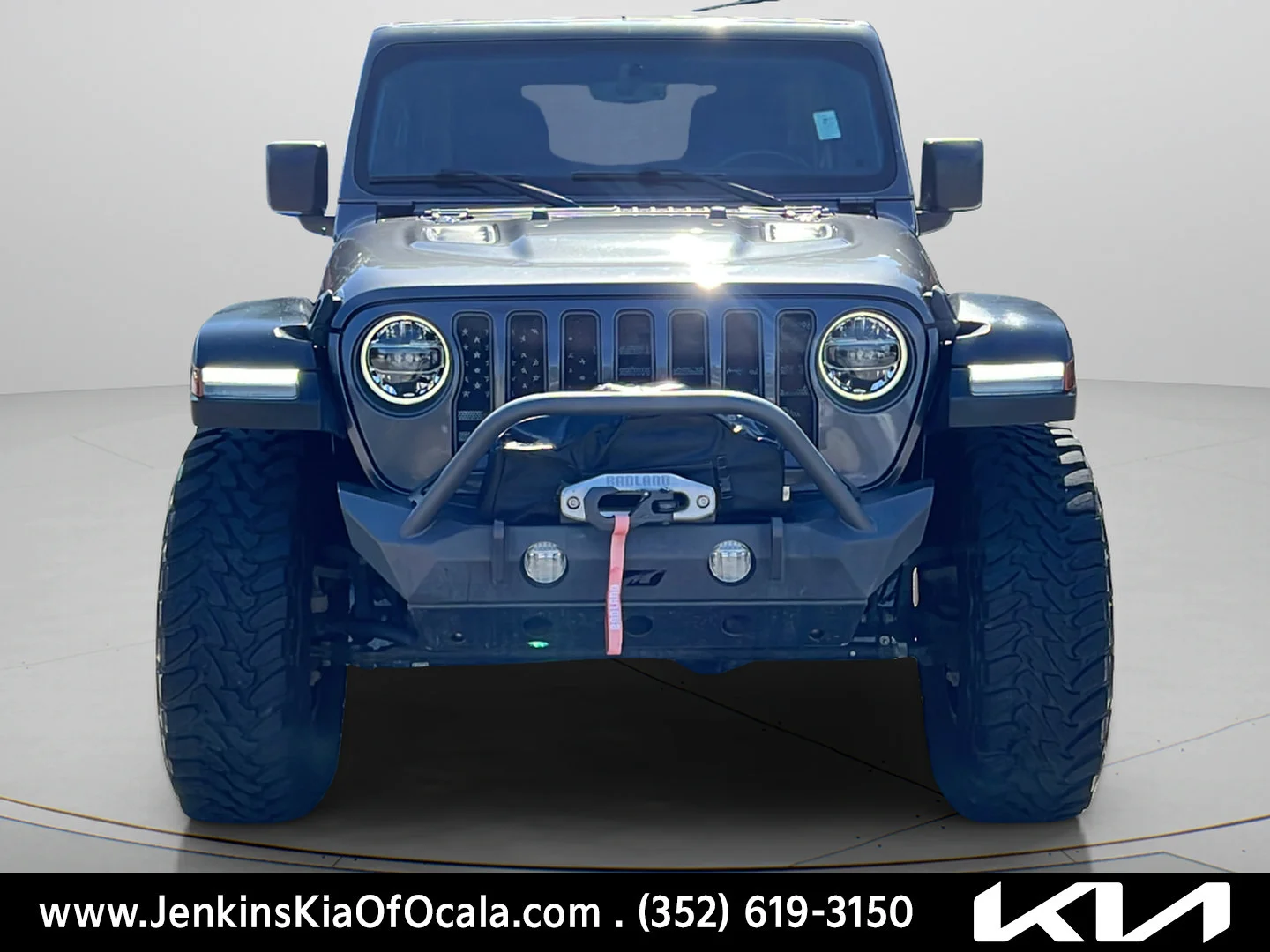Used 2020 Granite Crystal Metallic Clearcoat Jeep Rubicon image 16