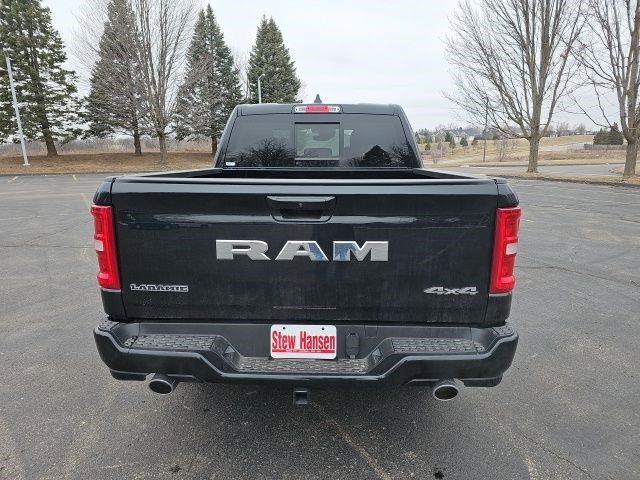 New 2026 Diamond Black Crystal Pearlcoat Ram Laramie image 4