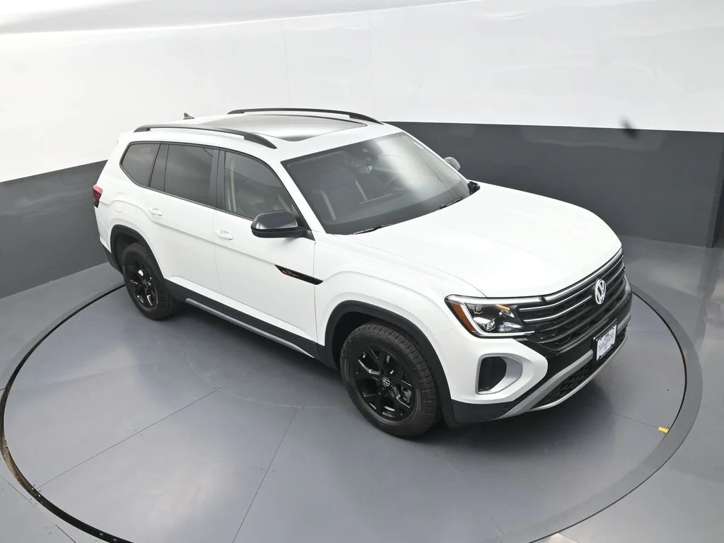New 2026  Volkswagen 2.0T Peak Edition image 13