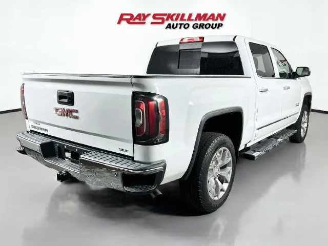 Used 2018 White GMC SLT image 7