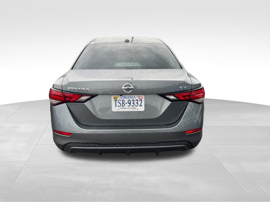 2023 Nissan Sentra SV photo 4