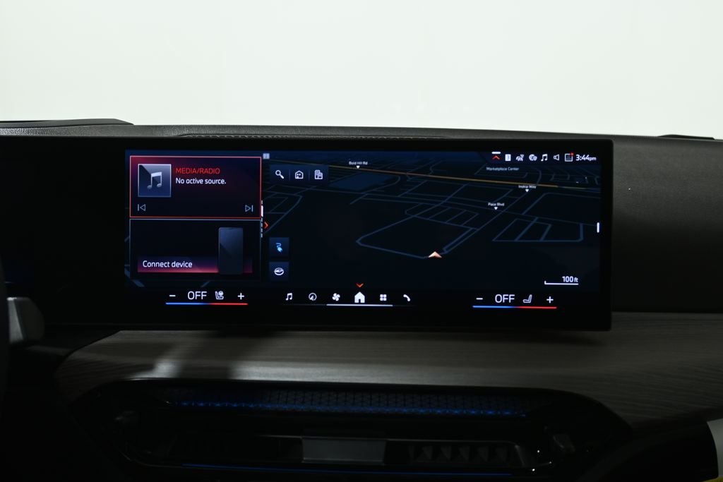 Used 2026 Gray BMW xDrive40 image 20