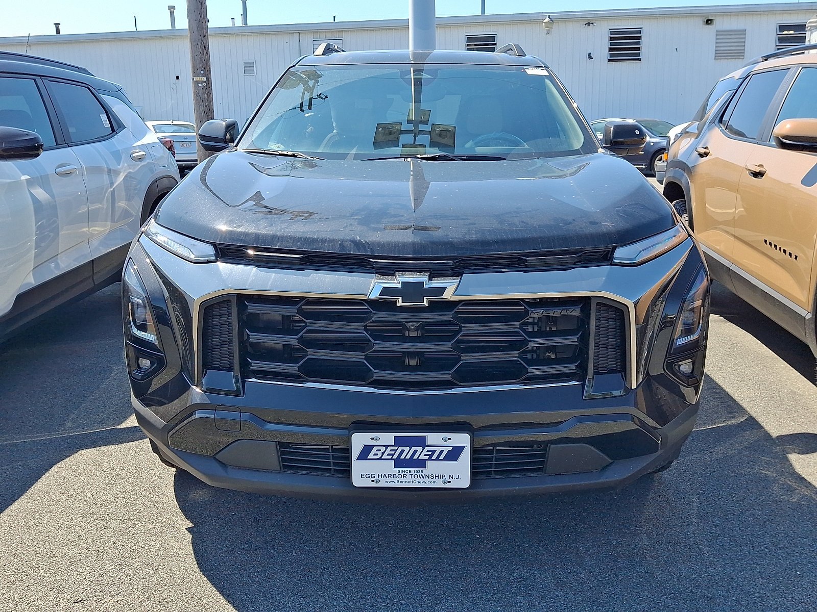 New 2027 Mosaic Black Metallic Chevrolet ACTIV image 2