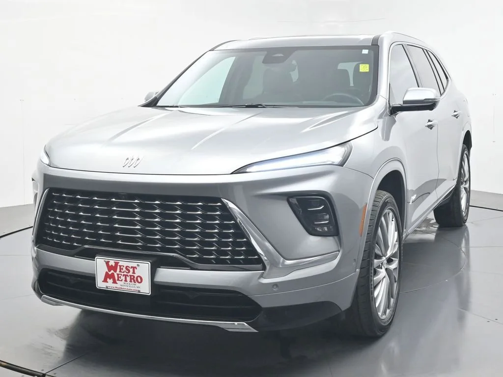 Used 2025 Buick Enclave Avenir with VIN 5GAEVCRS7SJ108790 for sale in Monticello, Minnesota