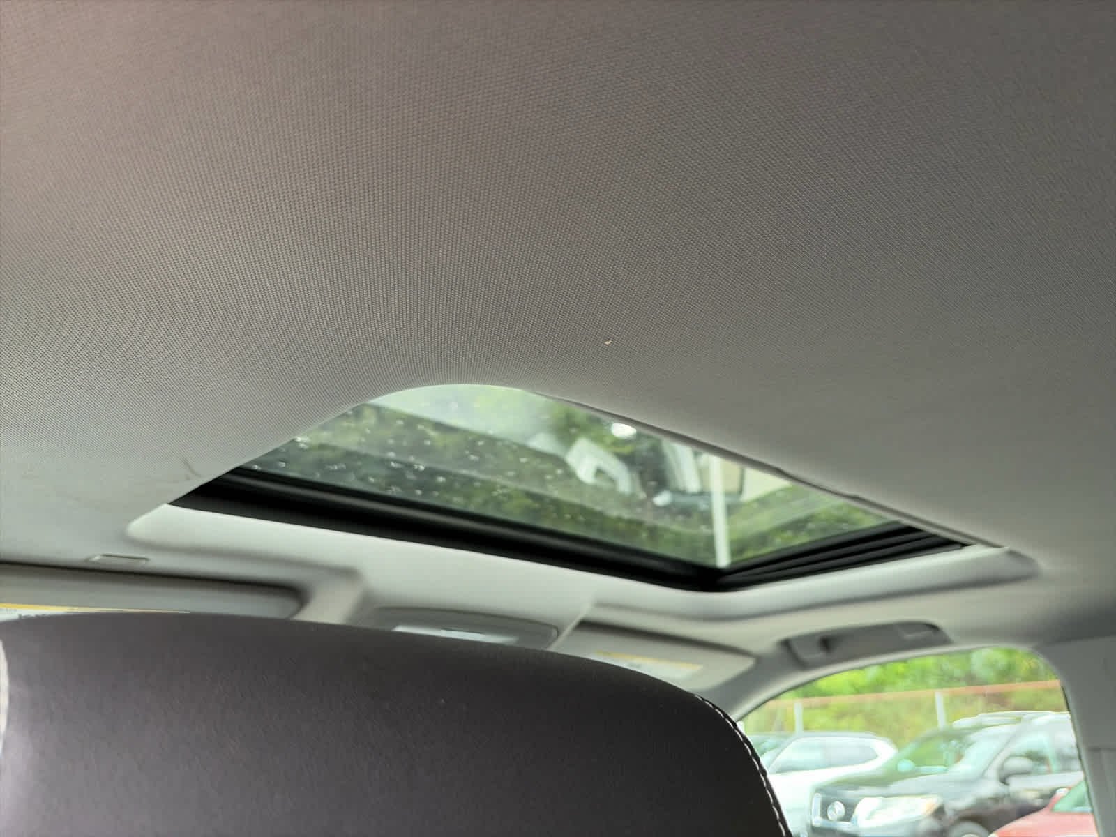 Used 2019 Shadow Gray Metallic Chevrolet Premier image 32
