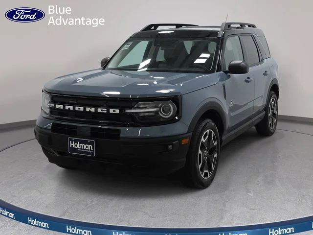 2024 Ford Bronco Sport Outer Banks 4X4's photo