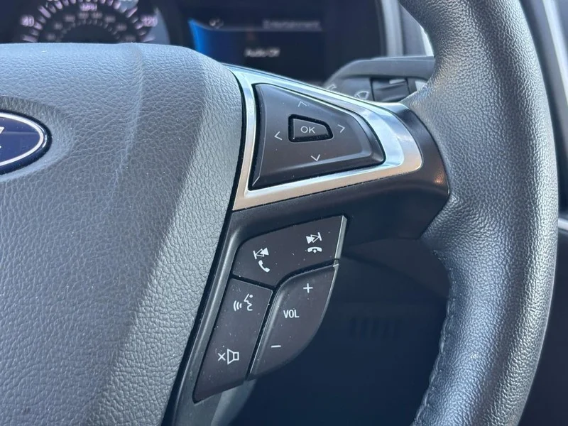 Used 2024 Carbonized Gray Metallic Ford SEL image 19
