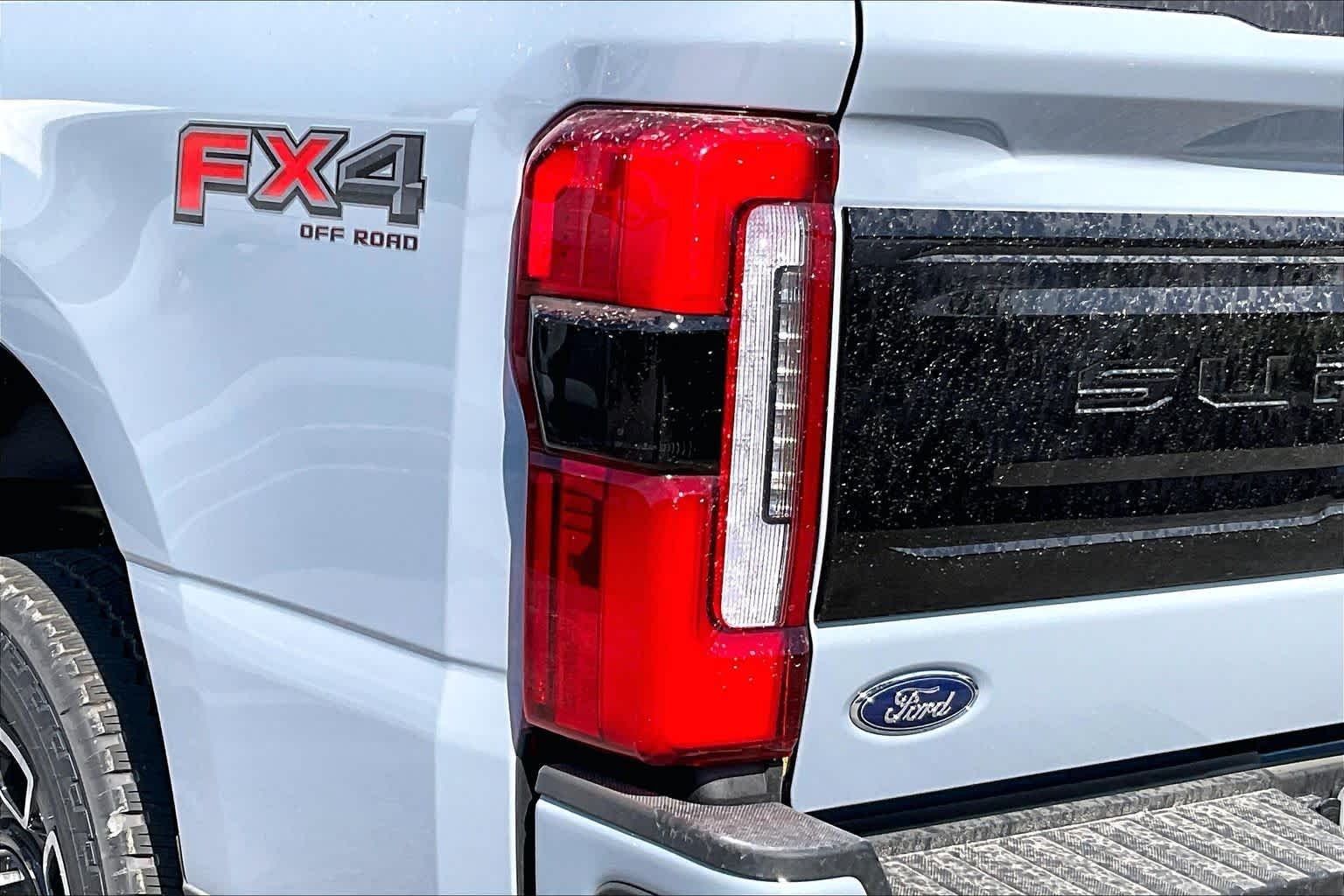 New 2026 Glacier Gray Metallic Tri-Coat Ford F-250® Platinum® image 11