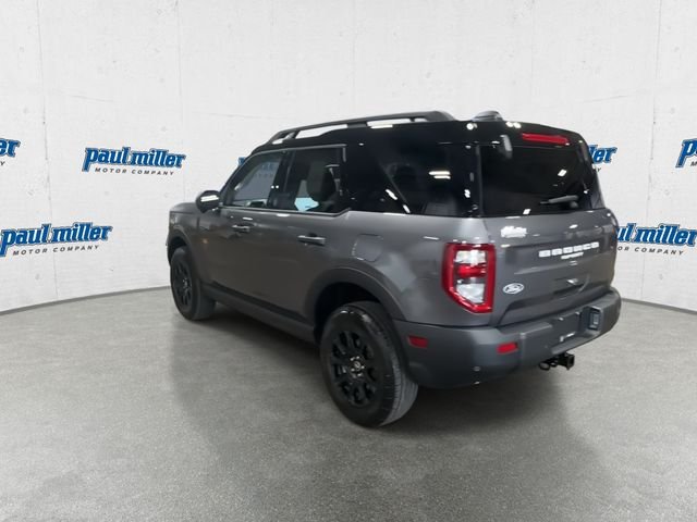 New 2026 Carbonized Gray Metallic Ford Badlands® image 8