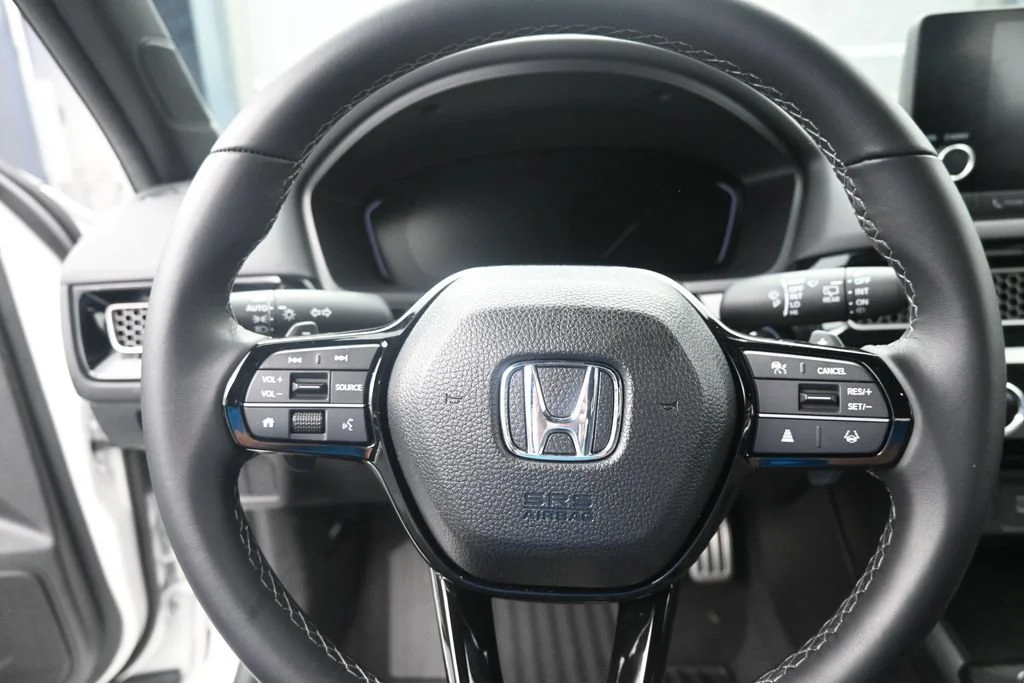 2026 Honda Civic Hatchback Sport - Photo 16