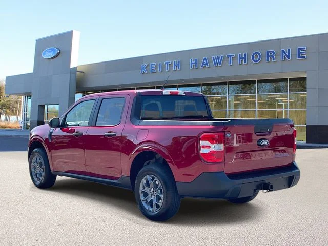 New 2026 Ruby Red Metallic Tinted Clearcoat Ford XLT image 4
