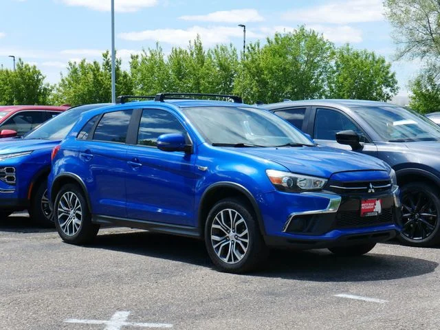 2019 Mitsubishi Outlander Sport 2.0 ES AWC CVT's photo