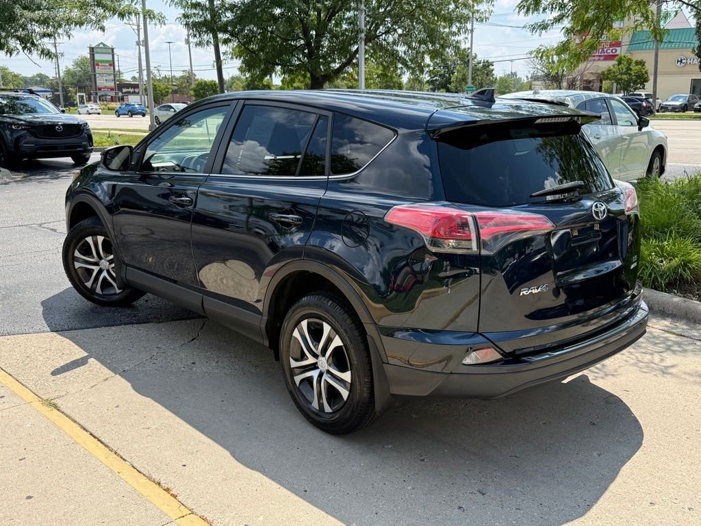 Used 2018 Blue Toyota LE image 5
