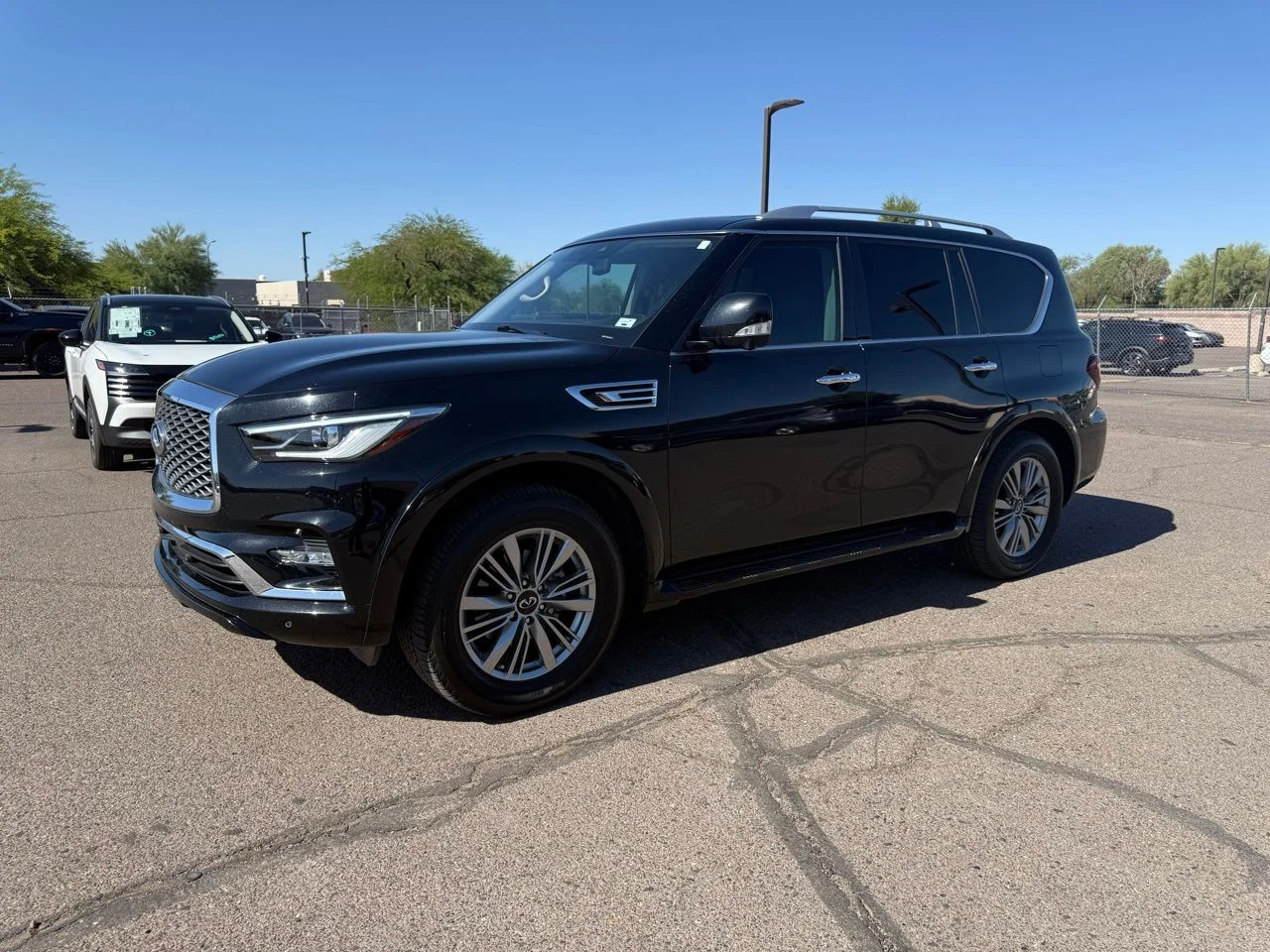 Used 2021 Mineral Black INFINITI Luxe image 1
