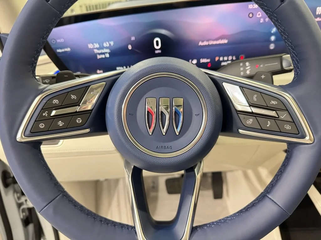 2026 Buick Enclave Avenir - Photo 18