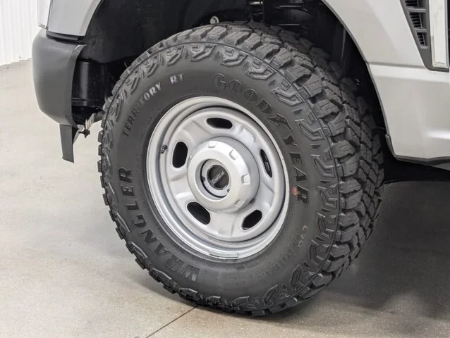 New 2026 Agate Black Metallic Ford F-250® XL image 34