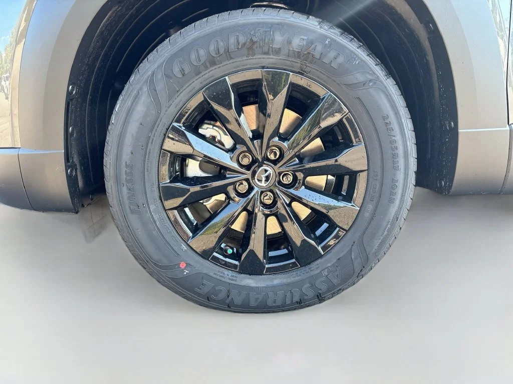New 2026 Machine Gray Metallic Mazda 2.5 S Preferred AWD image 31
