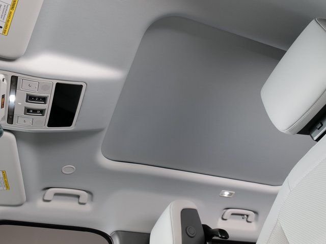 New 2026 Borasco Grey Land Rover X-Dynamic SE image 23