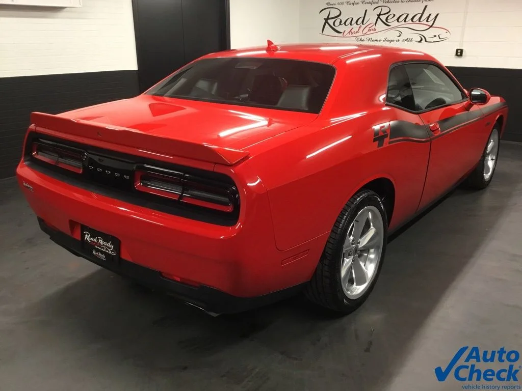 Used 2017 Red Dodge R/T image 11