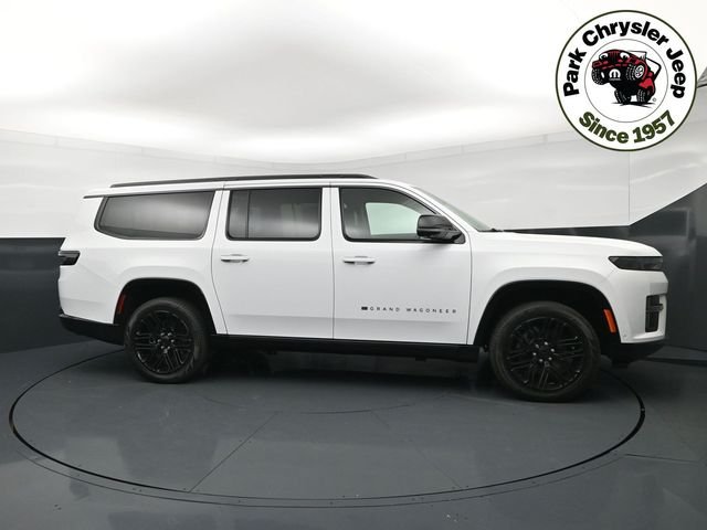 New 2026 White Jeep Limited Reserve image 3