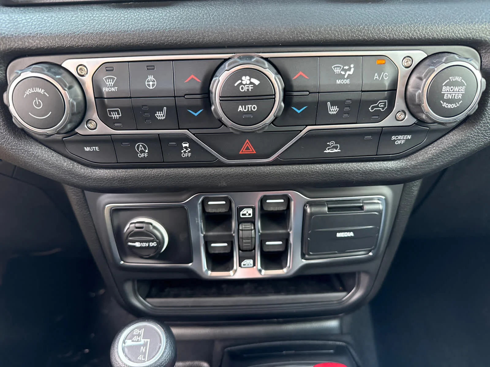 New 2026 Goldilocks Jeep Sport S image 20