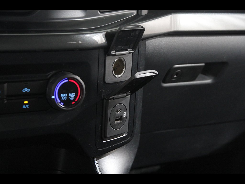 2023 Ford F-150 XL - Photo 16