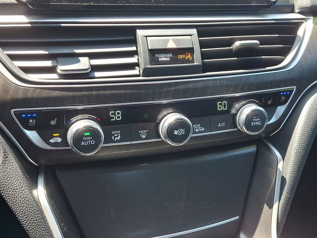 2021 Honda Accord Touring - Photo 18