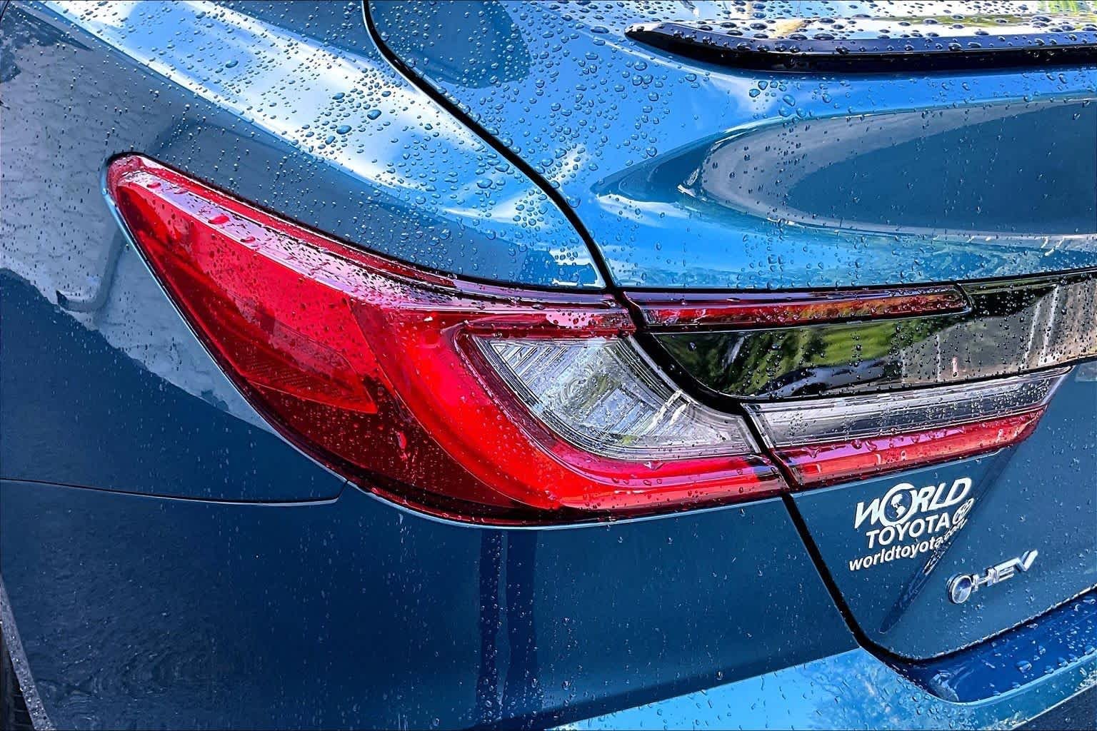 Used 2025 Ocean Gem Toyota XSE image 29