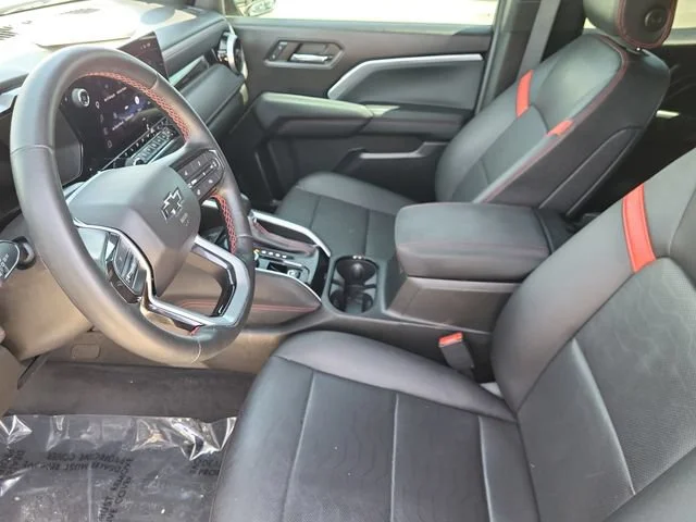 Used 2023 Black Chevrolet Z71 image 12