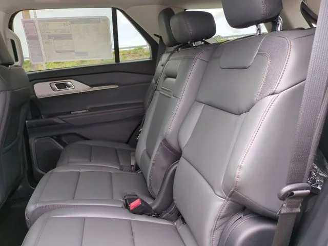 New 2026 Carbonized Gray Metallic Ford Active image 14