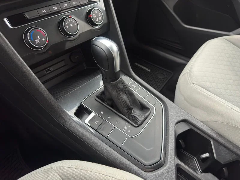 Used 2019 Gray Volkswagen 2.0T S image 21